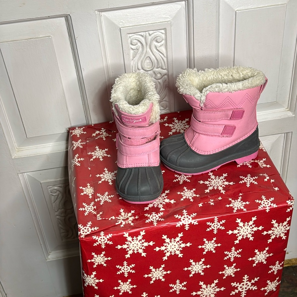 Cat & Jack Winter Waterproof Pink & Black Faux Fur Boots Size 9